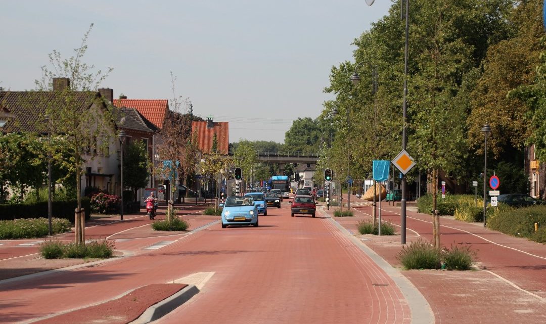 Dorpsstraat, Westervoort. Foto: Karlo Bolder.