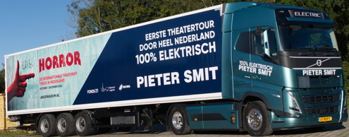 E-truck van Pieter Smit voor theatergezelschap Jakop Ahlbom Company